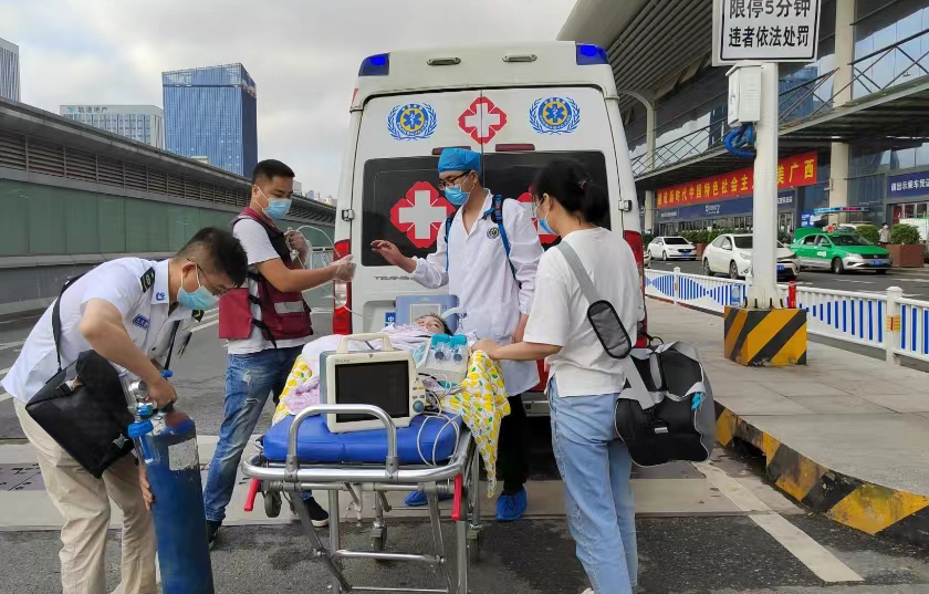 宜兴市救护车出租公司